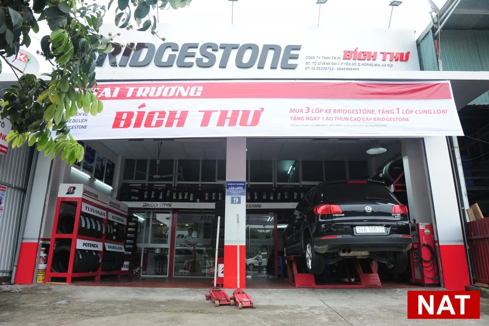 Cửa hàng lốp ô tô Bích Thư