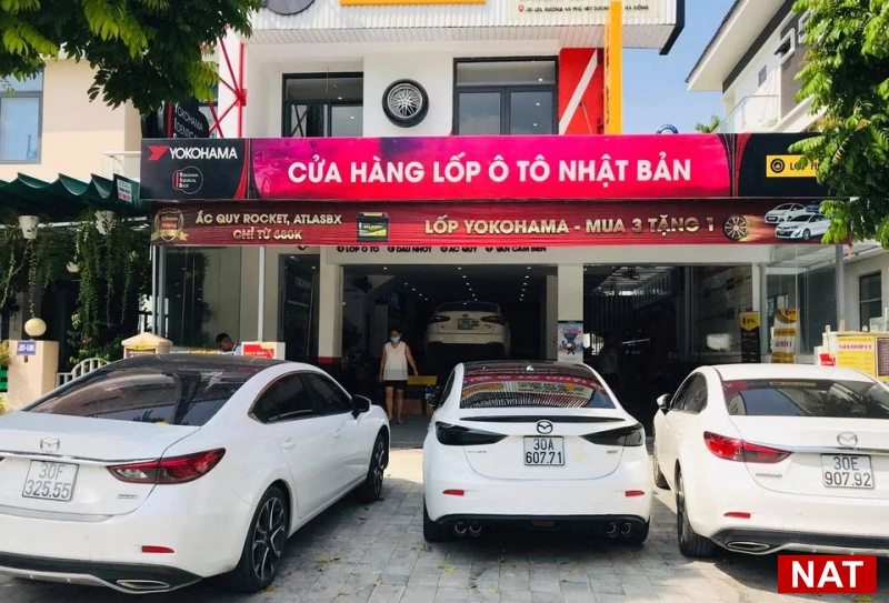 Cửa hàng lốp ô tô YIS Lốp Tín